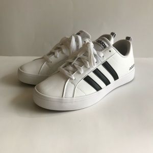 Women’s Adidas Neo Pace